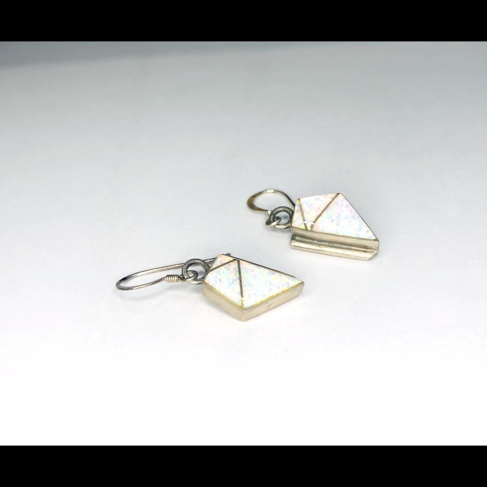 Vintage Navajo Signed Opal Inlay Dangle Hook Earrings - so Sparkly!!!